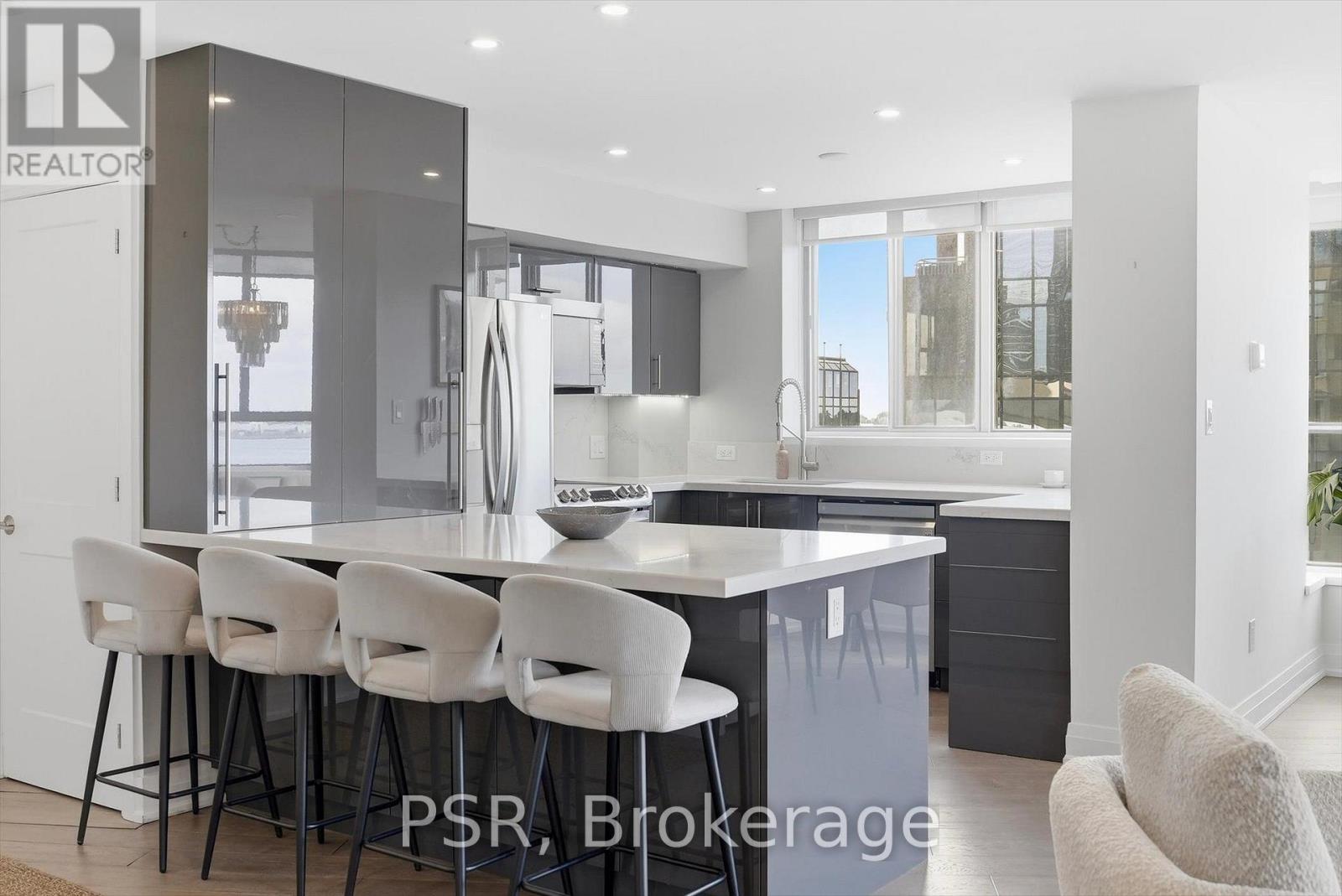 702 - 270 Queens Quay W, Toronto, Ontario  M5J 2N4 - Photo 15 - C13716768