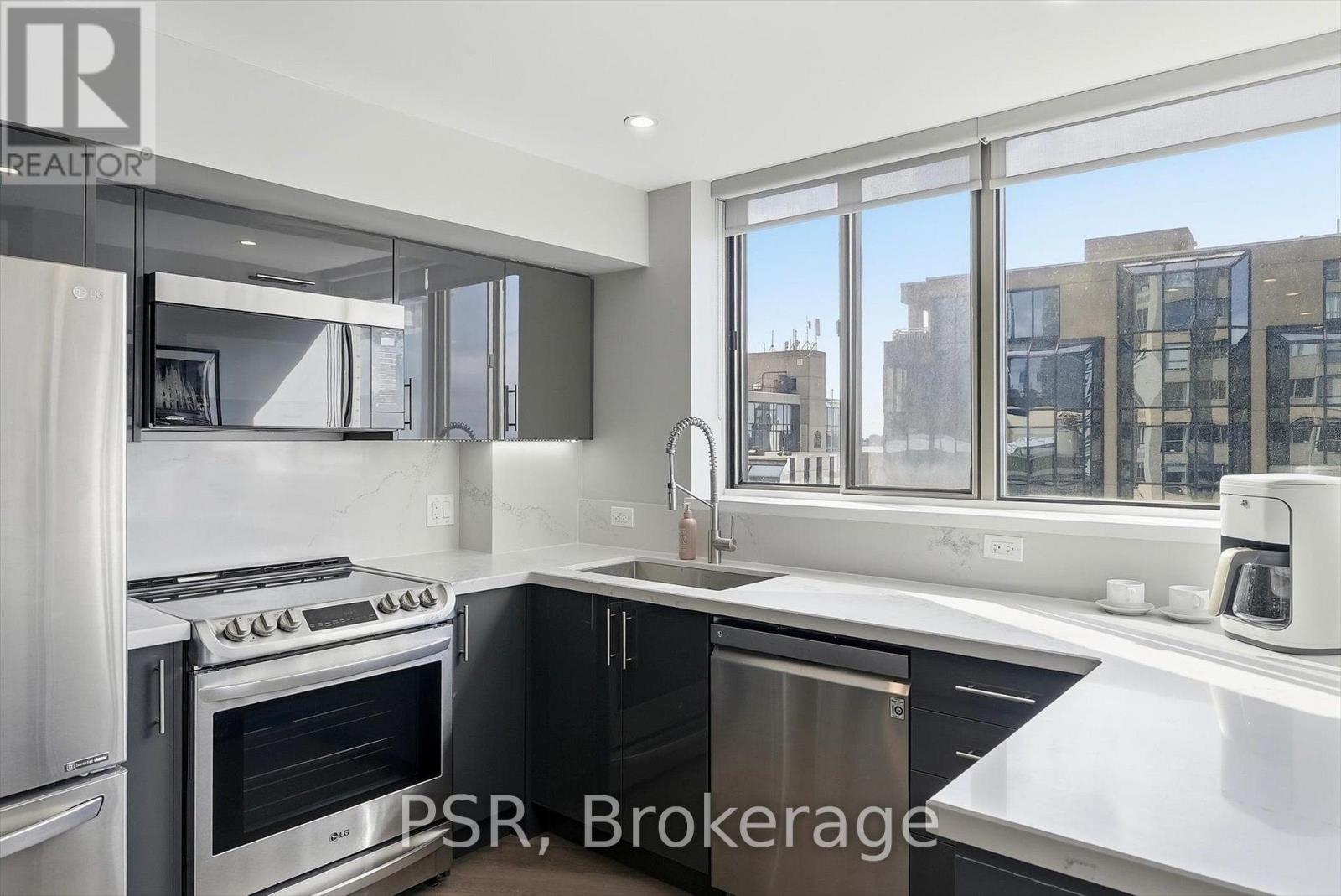 702 - 270 Queens Quay W, Toronto, Ontario  M5J 2N4 - Photo 17 - C13716768