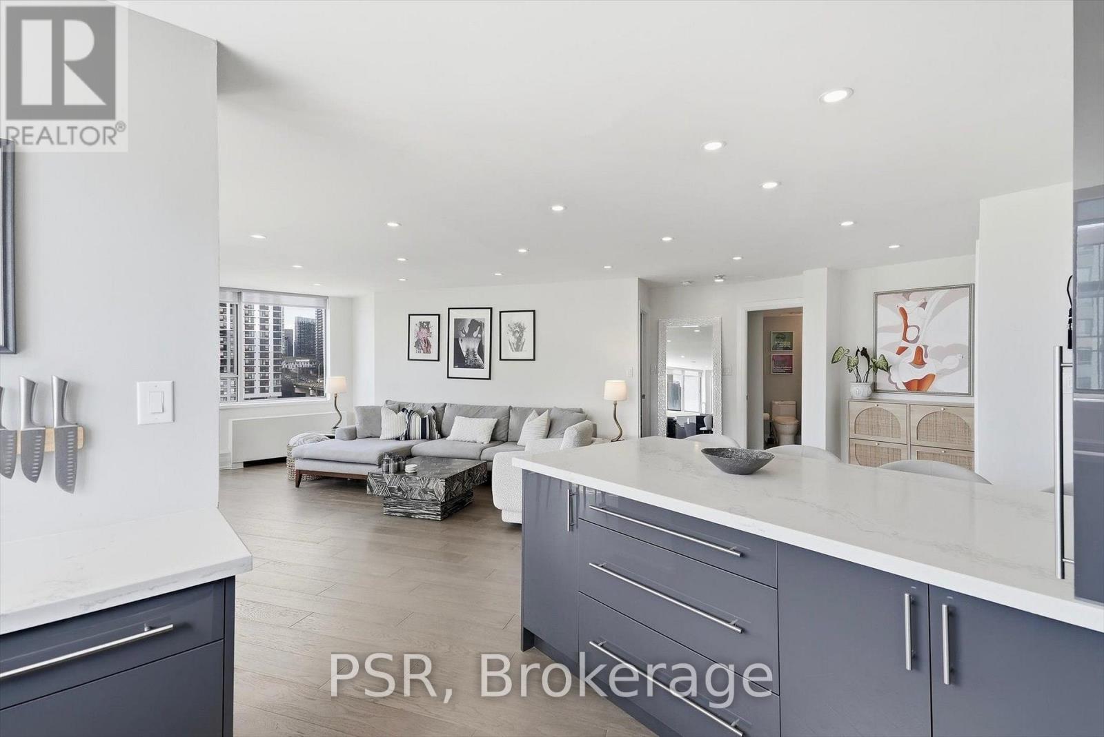 702 - 270 Queens Quay W, Toronto, Ontario  M5J 2N4 - Photo 21 - C13716768