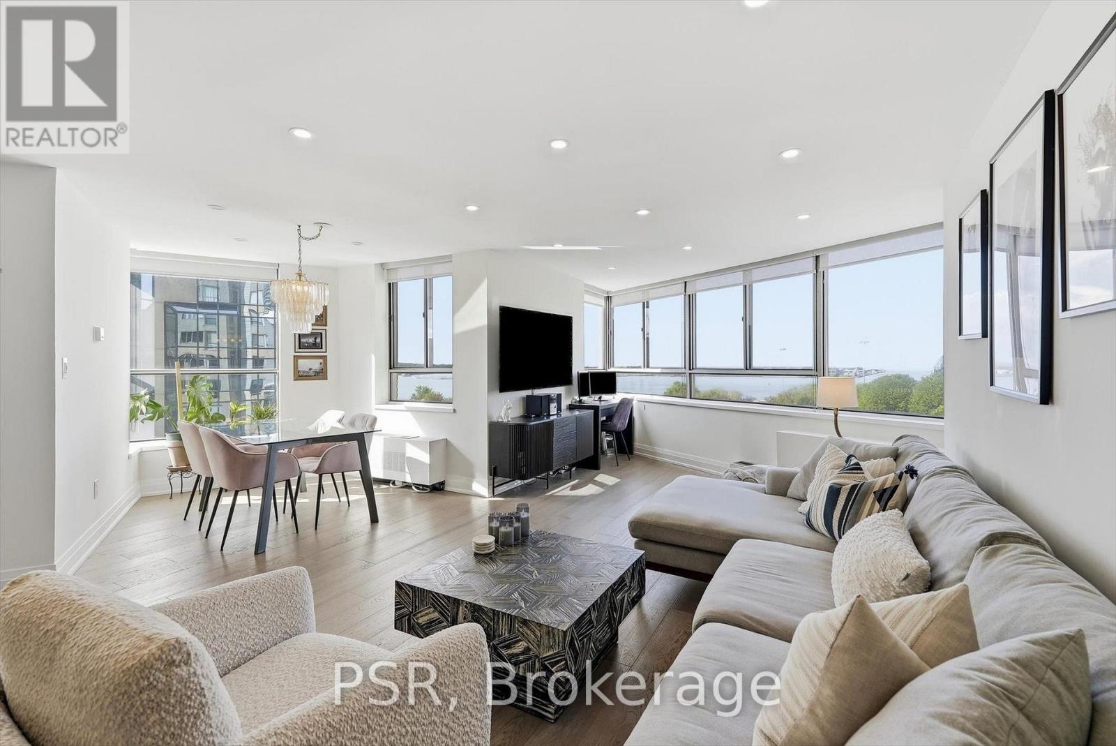 702 - 270 Queens Quay W, Toronto, Ontario  M5J 2N4 - Photo 6 - C13716768