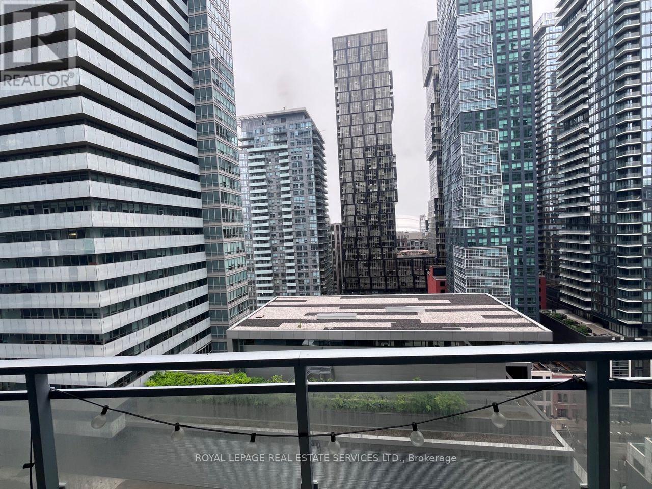 1610 - 21 Widmer Street, Toronto, Ontario M5V 0B8 - Photo 12 - C13716776