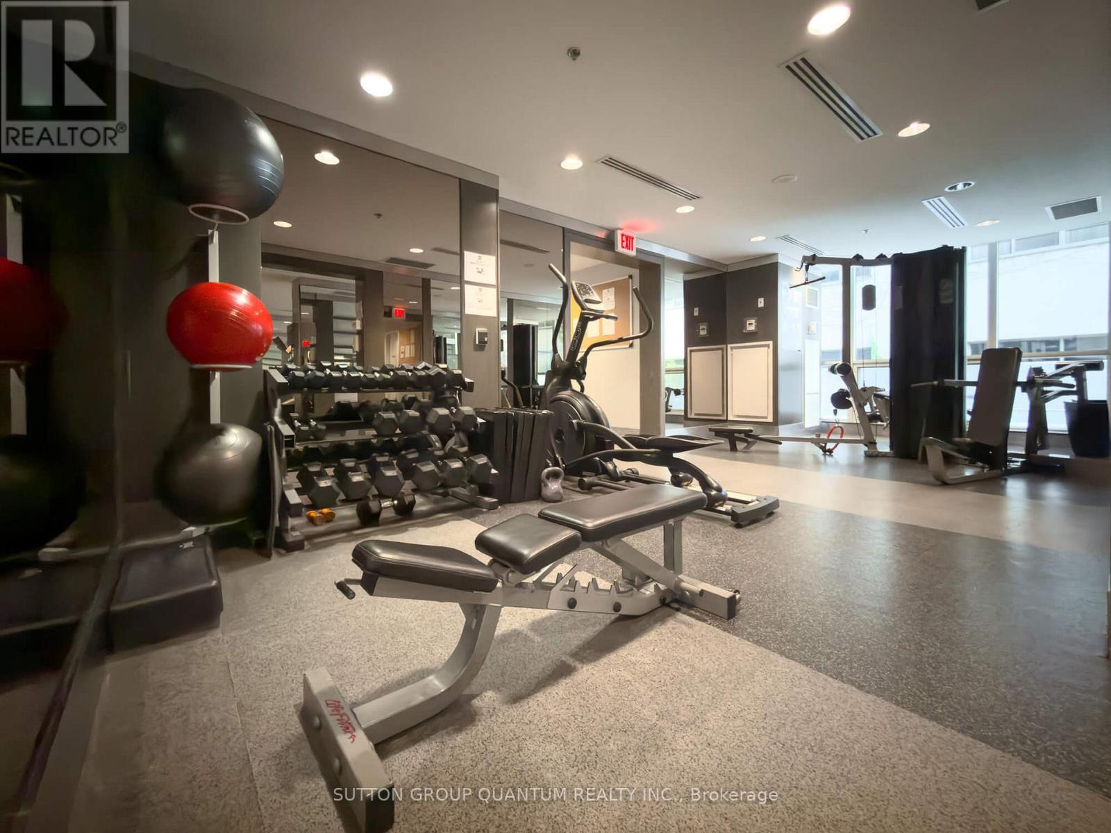 1811 - 25 Carlton Street, Toronto, Ontario  M5B 1L4 - Photo 21 - C13716794