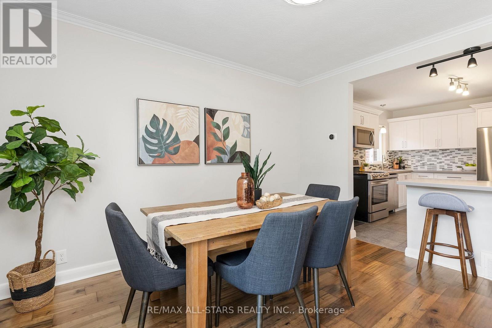 11 Penzance Drive, Toronto, Ontario  M1K 4Z4 - Photo 8 - E13716790