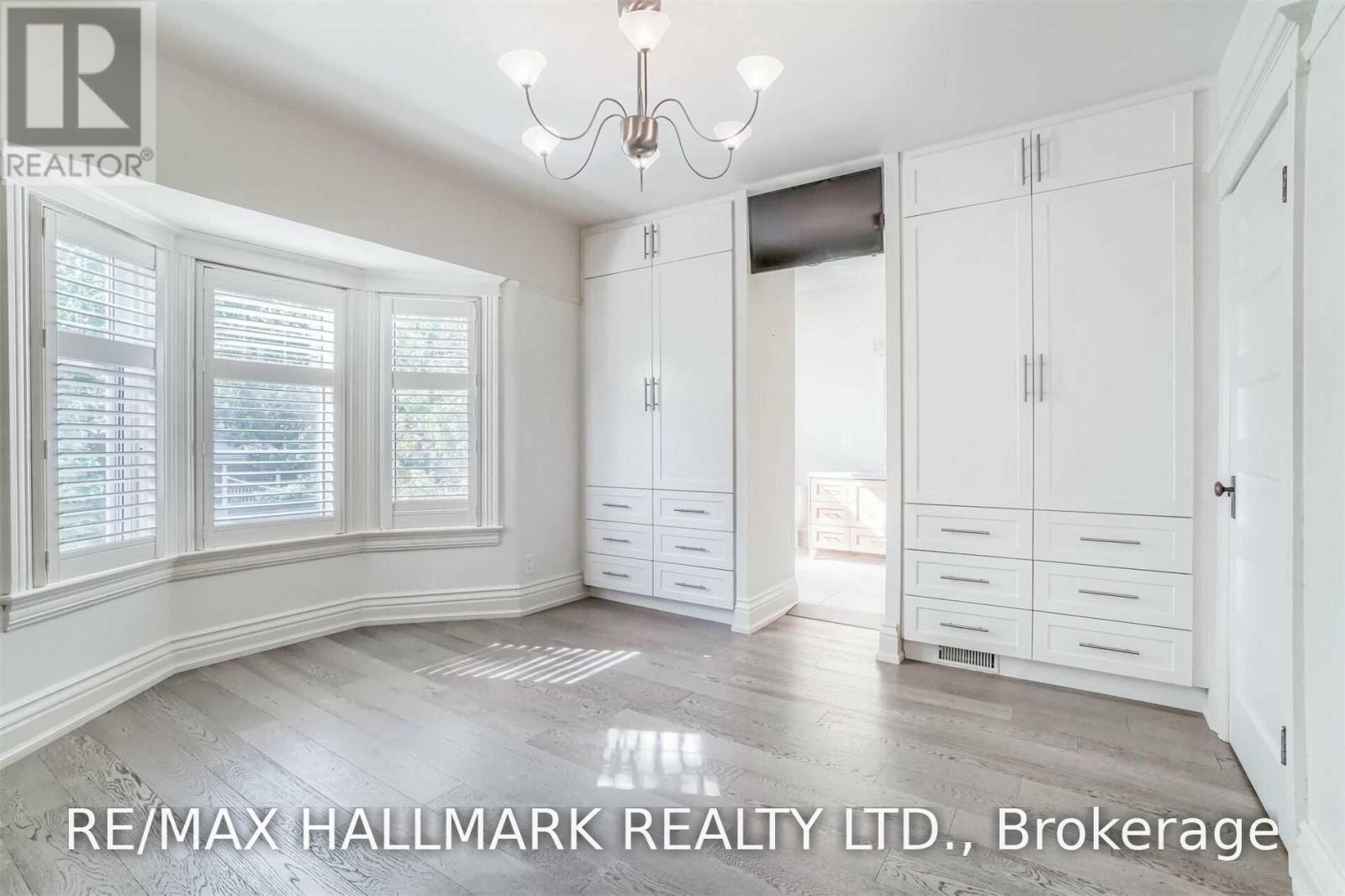 59 Hambly Avenue, Toronto, Ontario  M4E 2R5 - Photo 18 - E13716812