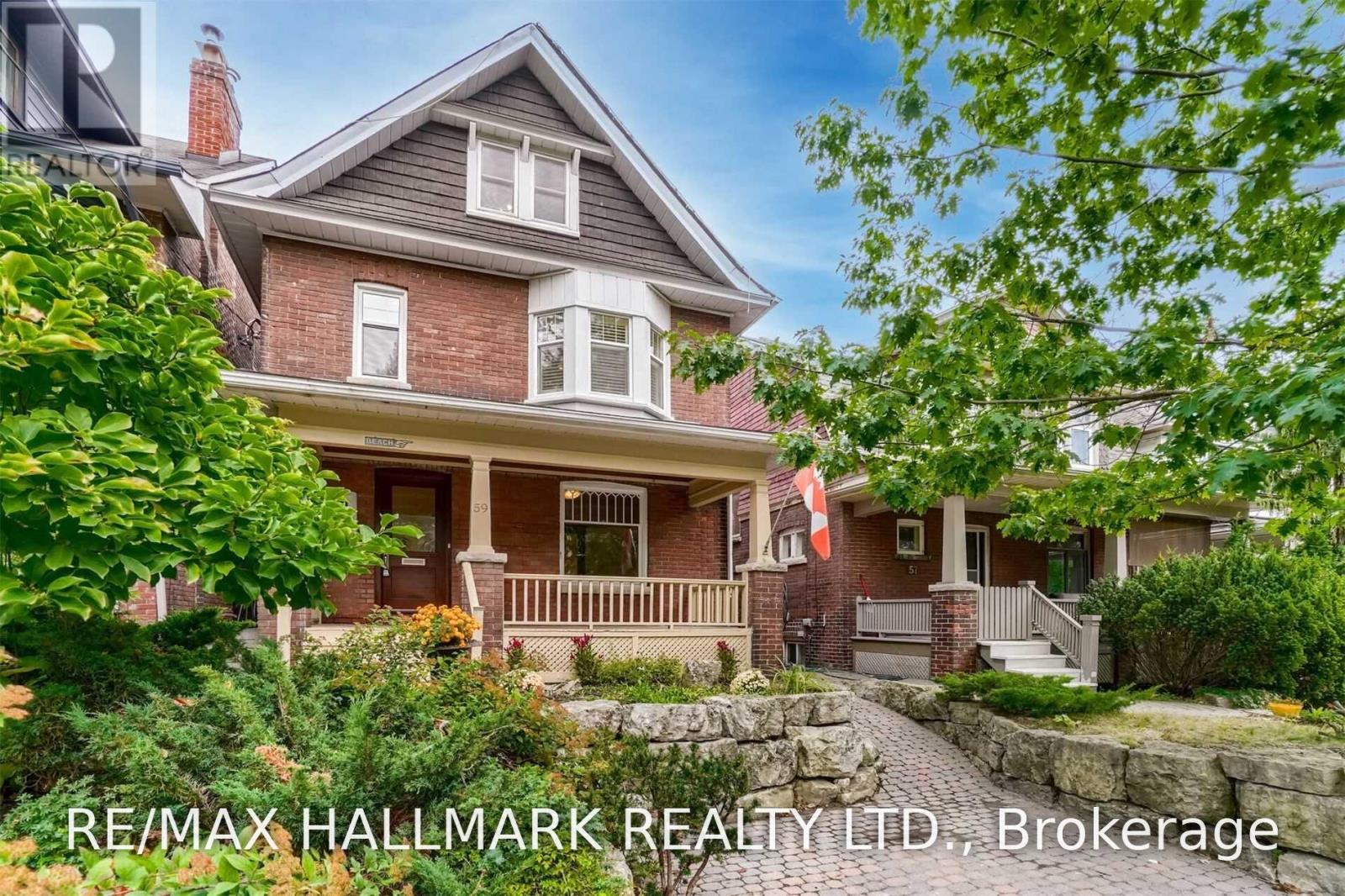 59 Hambly Avenue, Toronto, Ontario  M4E 2R5 - Photo 2 - E13716812