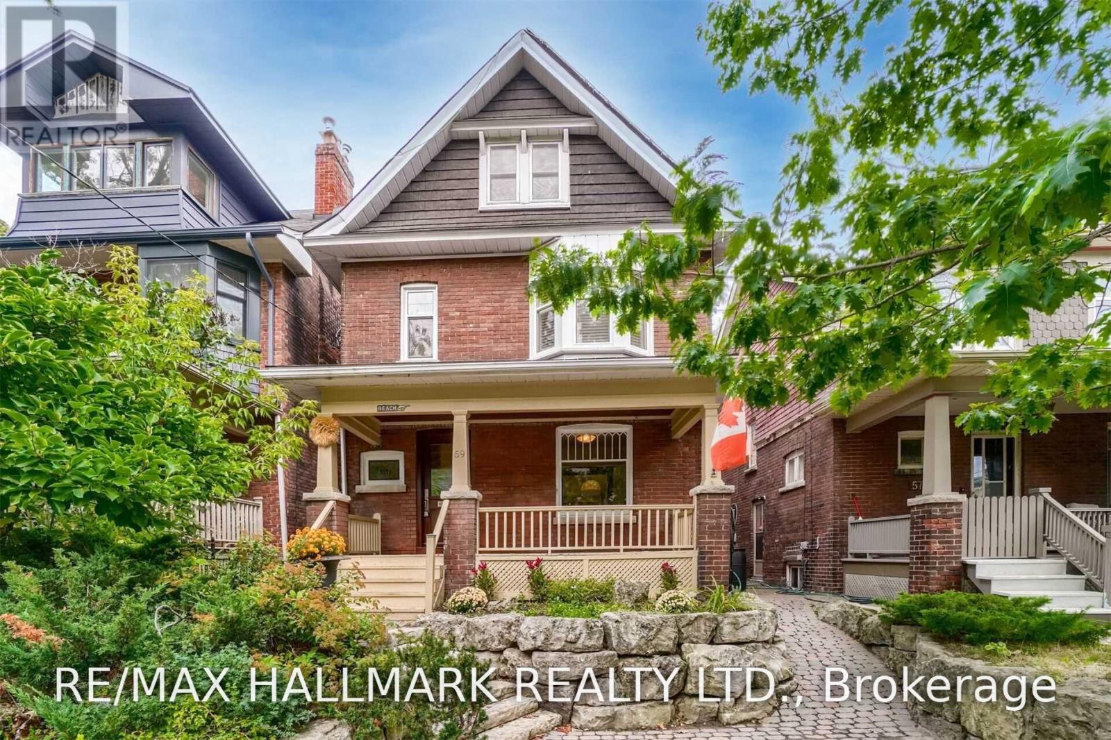 59 Hambly Avenue, Toronto, Ontario  M4E 2R5 - Photo 3 - E13716812