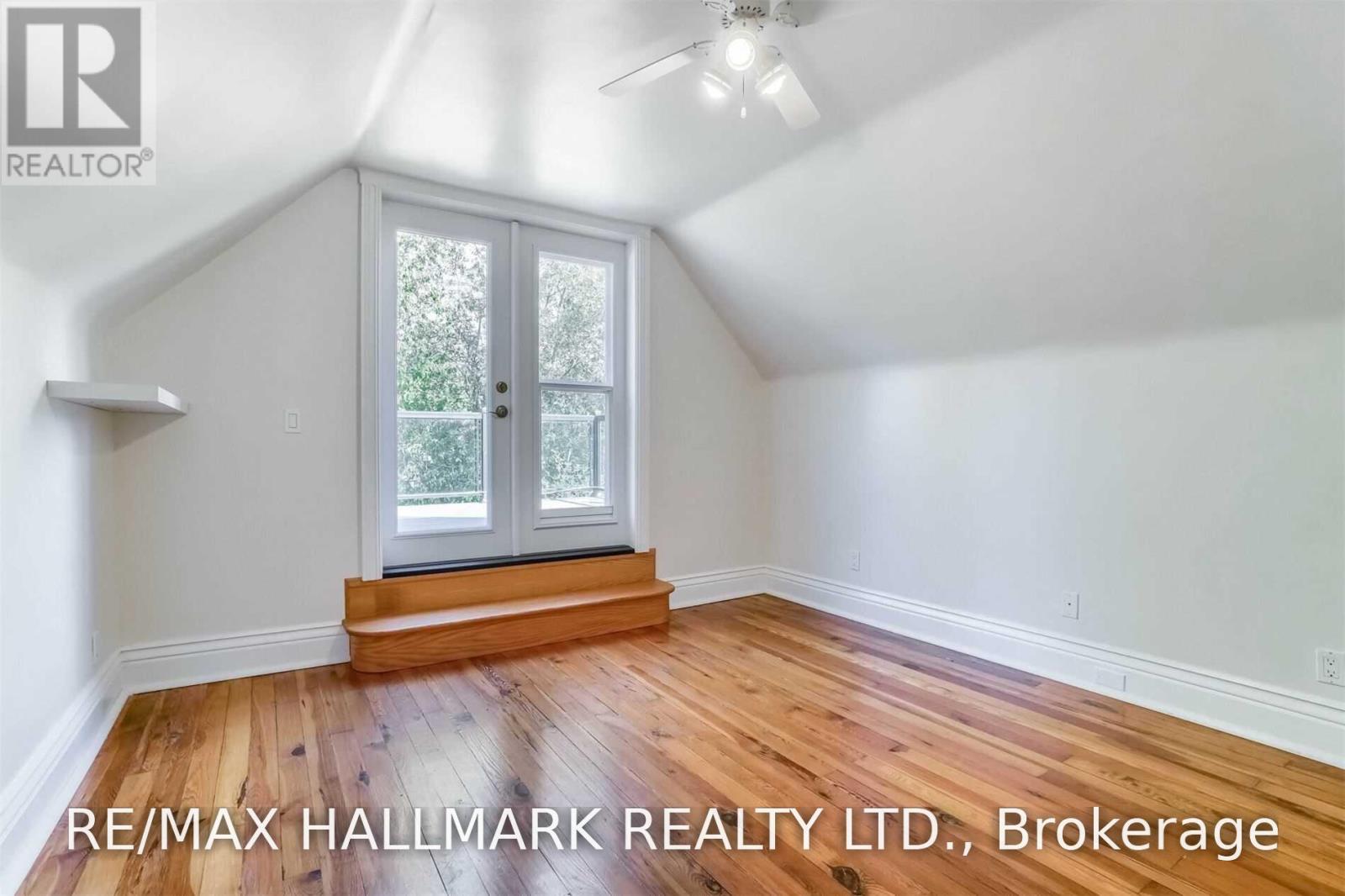 59 Hambly Avenue, Toronto, Ontario  M4E 2R5 - Photo 31 - E13716812