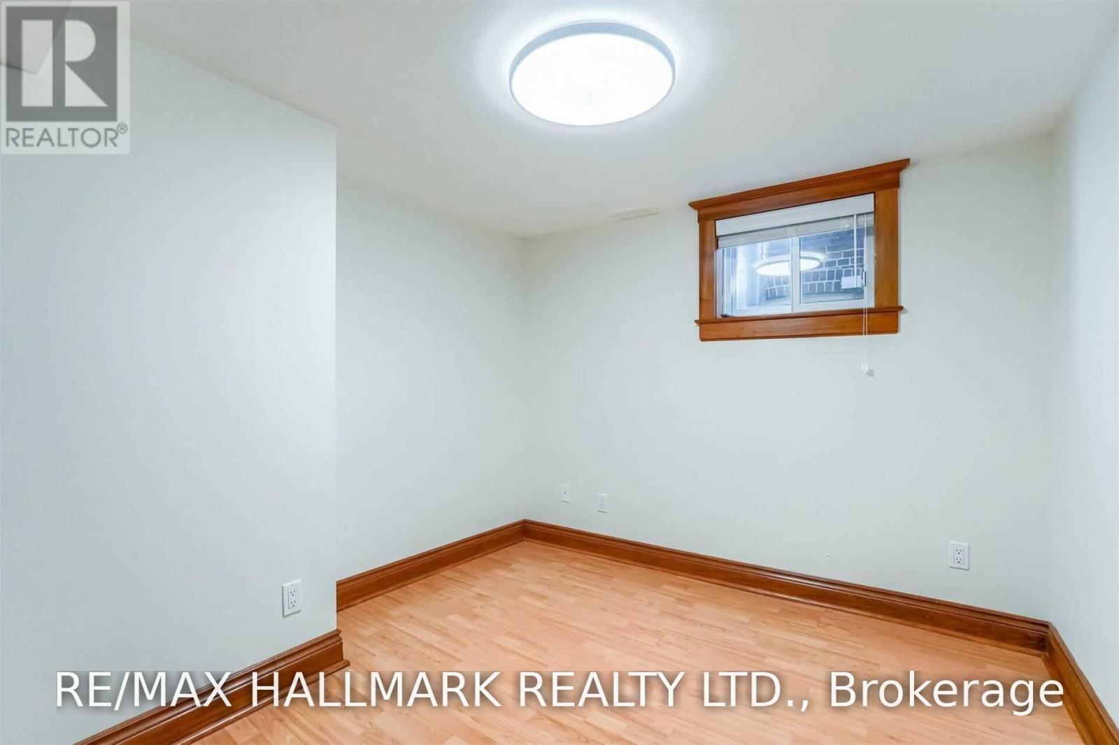 59 Hambly Avenue, Toronto, Ontario  M4E 2R5 - Photo 40 - E13716812