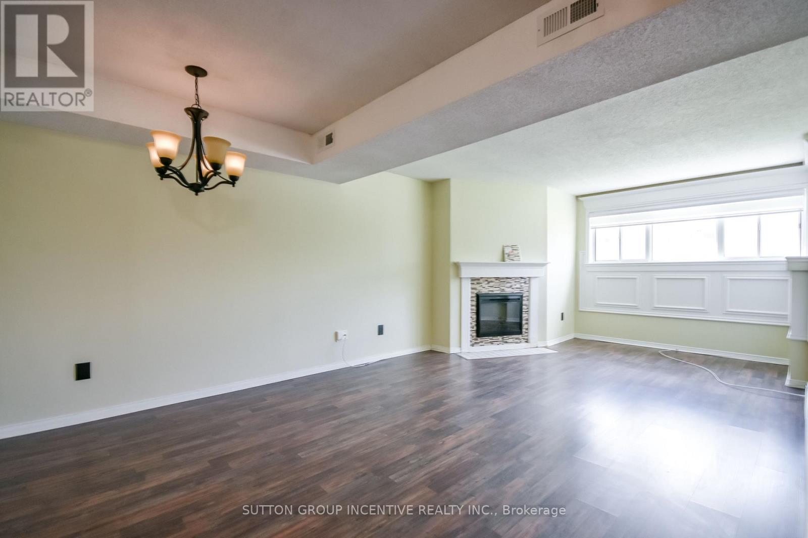 B05 - 126 Bell Farm Road, Barrie, Ontario  L4M 6J3 - Photo 21 - S13716784