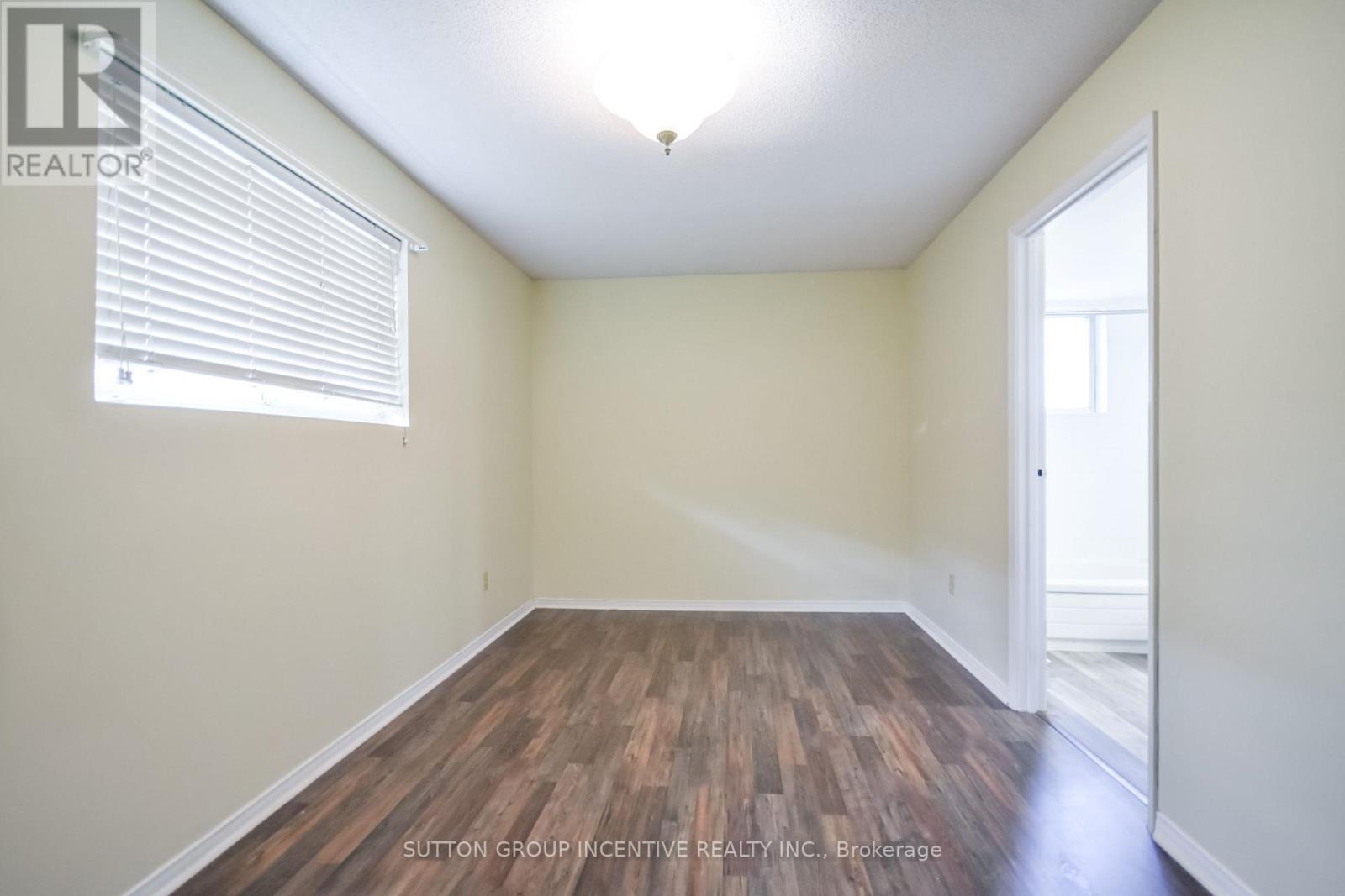 B05 - 126 Bell Farm Road, Barrie, Ontario  L4M 6J3 - Photo 25 - S13716784