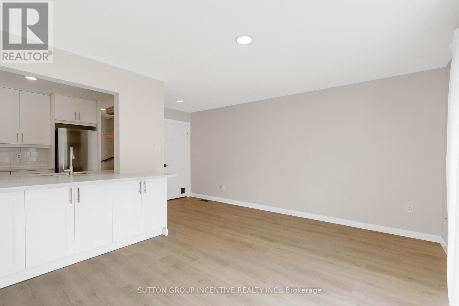 822 Coral Springs Lane, Midland, Ontario  L4R 0A1 - Photo 15 - S13716822