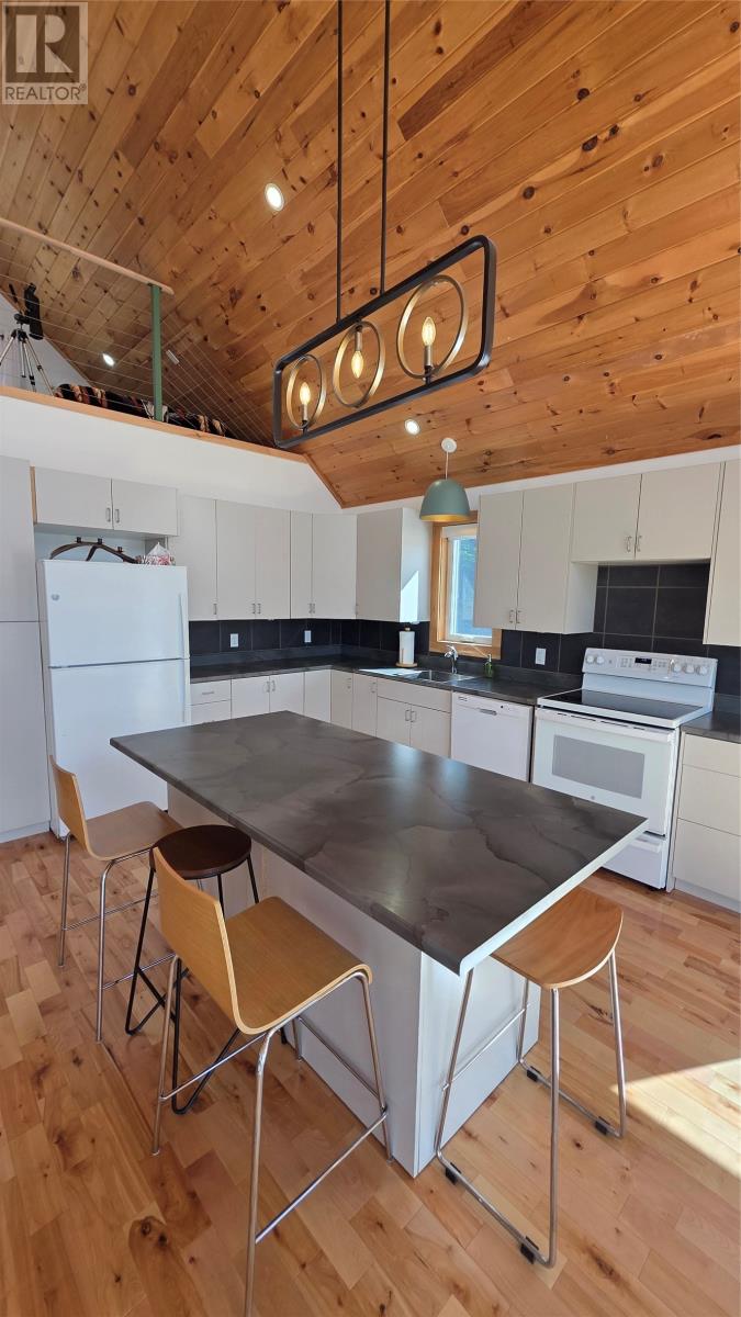 29 Paul's Lake Road, Badger — photo 16