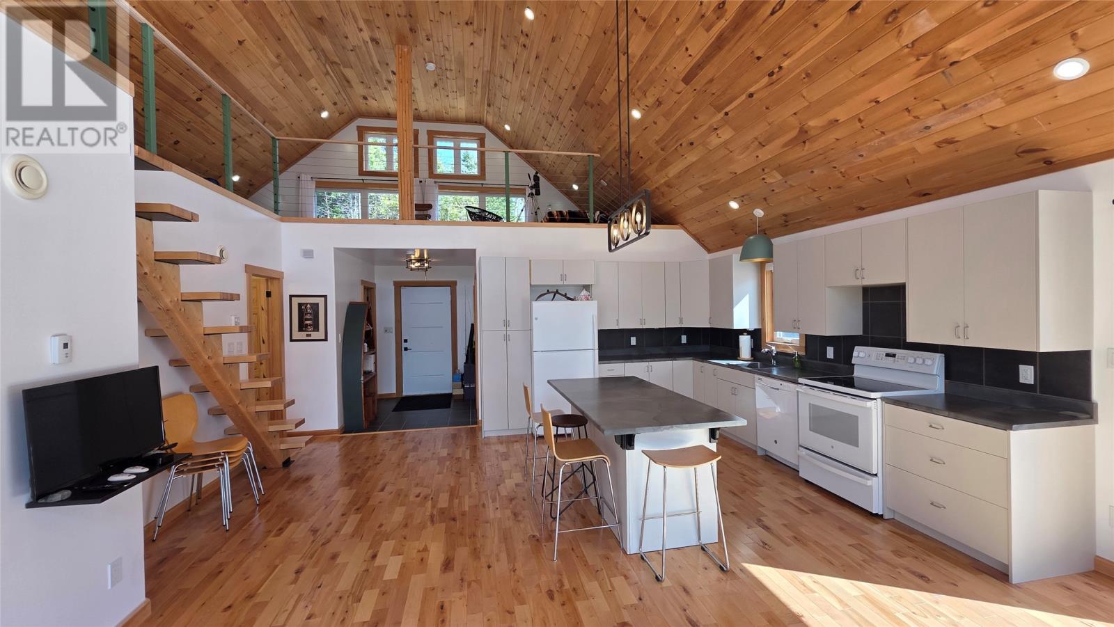 29 Paul's Lake Road, Badger — photo 17