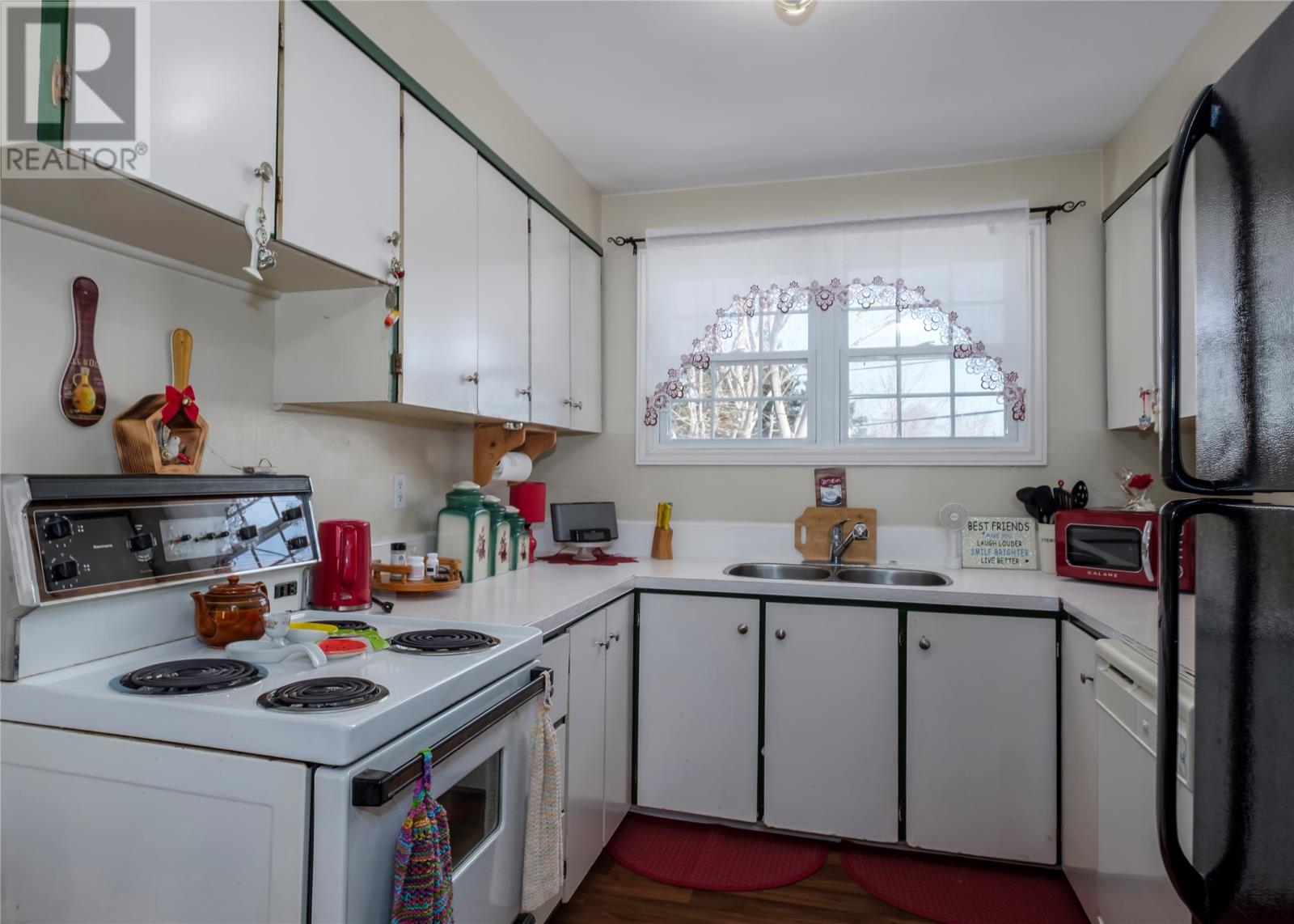 11 Mogridge Street, St. John's — photo 13