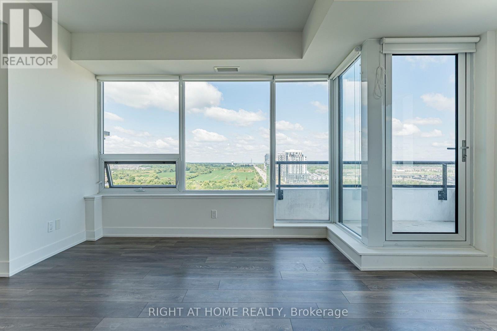 1208 - 297 Oak Walk Drive, Oakville, Ontario  L6H 3R6 - Photo 11 - W13716728