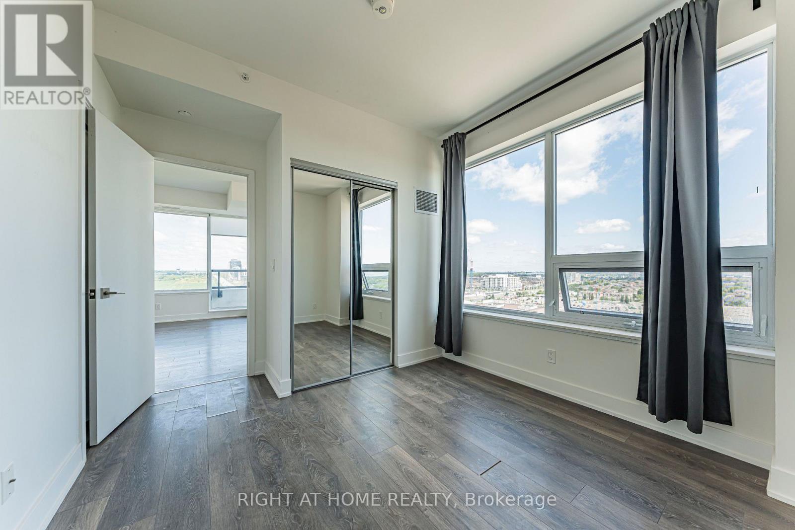 1208 - 297 Oak Walk Drive, Oakville, Ontario  L6H 3R6 - Photo 19 - W13716728