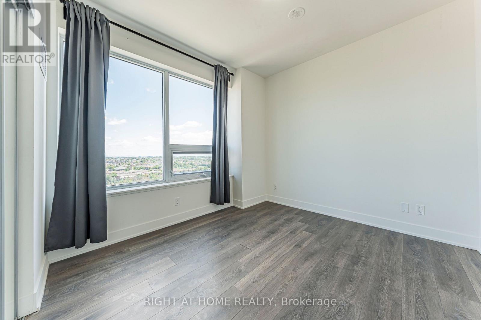1208 - 297 Oak Walk Drive, Oakville, Ontario  L6H 3R6 - Photo 21 - W13716728