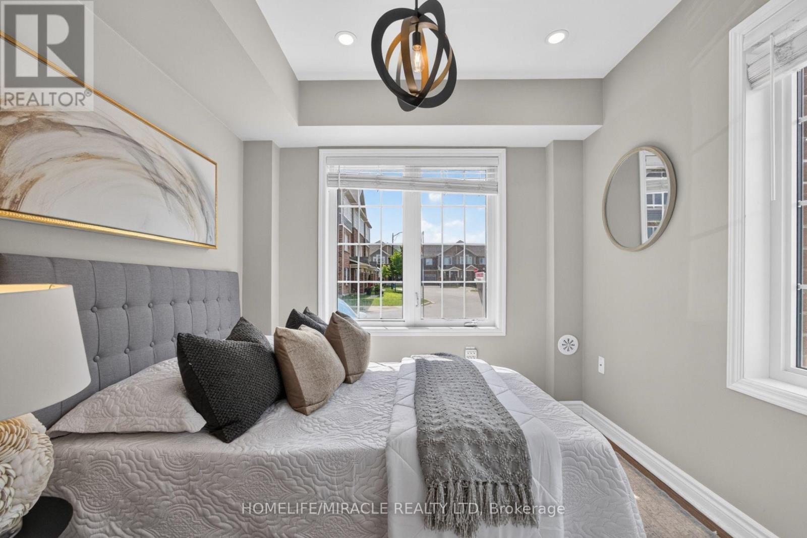 517 Allport Gate, Milton, Ontario  L9T 9J2 - Photo 6 - W13716756