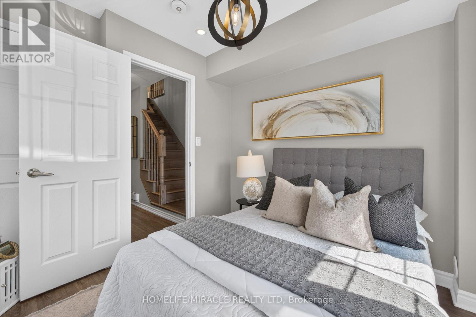 517 Allport Gate, Milton, Ontario  L9T 9J2 - Photo 8 - W13716756