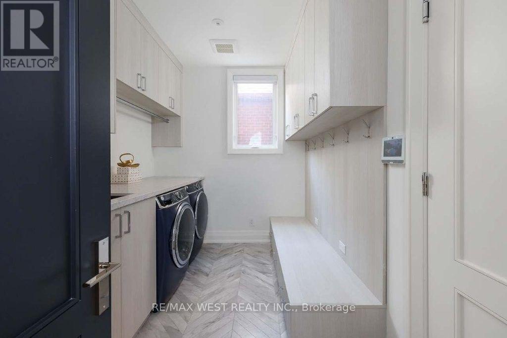 64 Thompson Avenue, Toronto, Ontario  M8Z 3T4 - Photo 18 - W13716780
