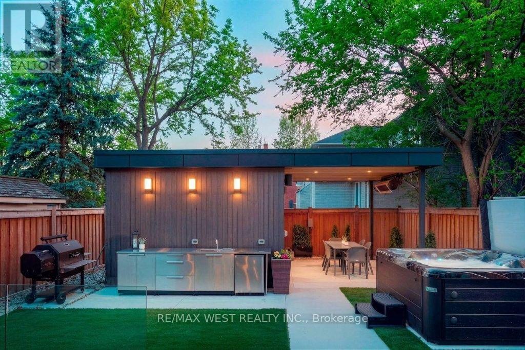 64 Thompson Avenue, Toronto, Ontario  M8Z 3T4 - Photo 46 - W13716780