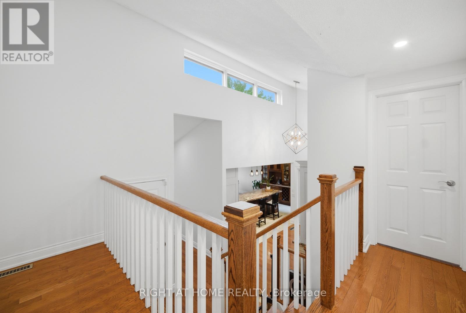 6415 Dunray Court, Mississauga, Ontario  L5N 1E7 - Photo 21 - W13716832