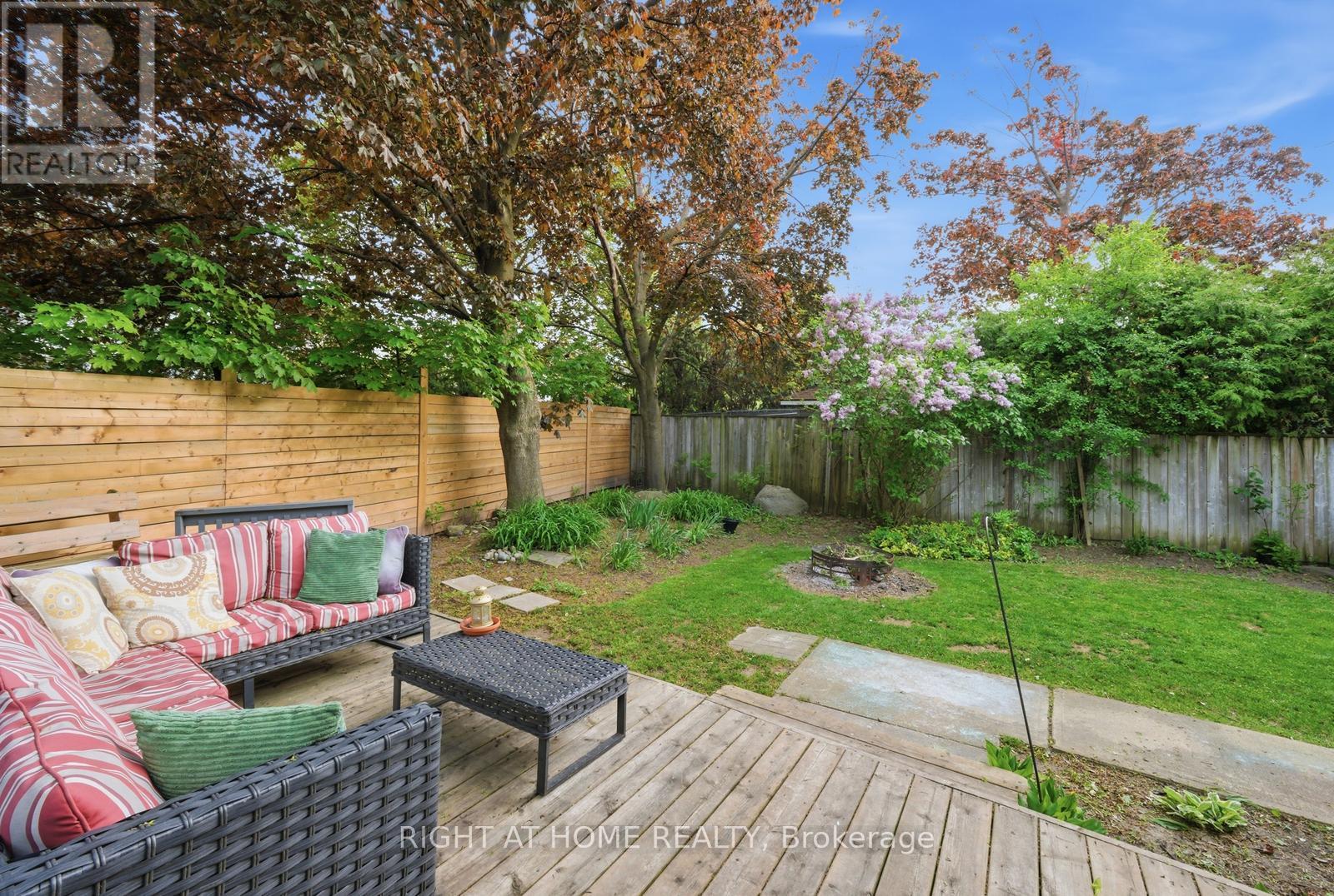 6415 Dunray Court, Mississauga, Ontario  L5N 1E7 - Photo 46 - W13716832