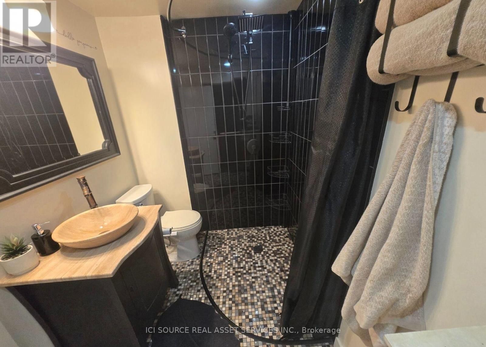 1730 Attawandaron Road, London North, Ontario  N6G 3N1 - Photo 18 - X13716828