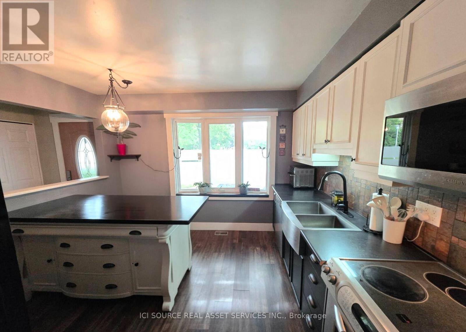 1730 Attawandaron Road, London North, Ontario  N6G 3N1 - Photo 4 - X13716828