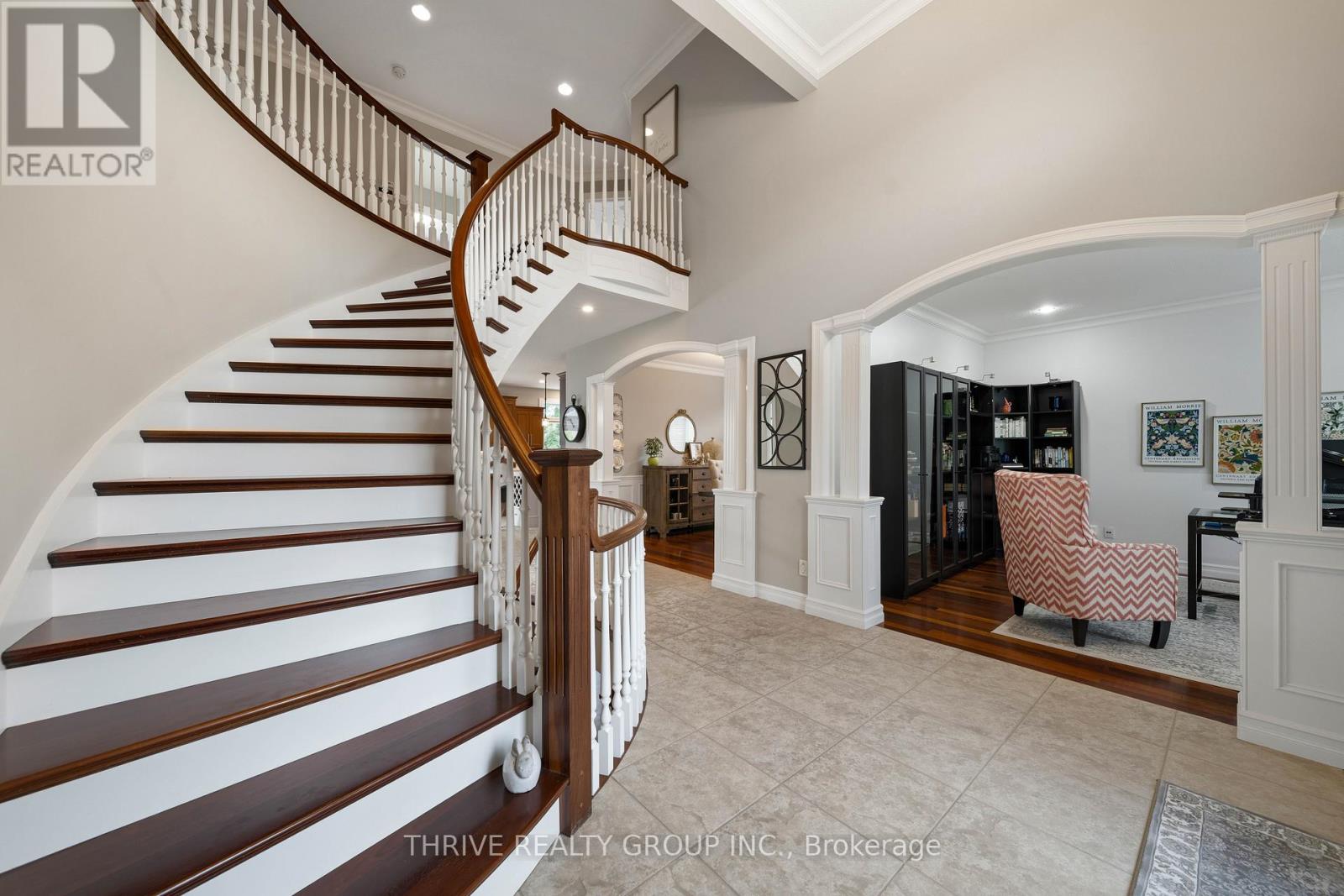 944 Collins Drive, London South, Ontario  N6K 4X6 - Photo 5 - X13716846