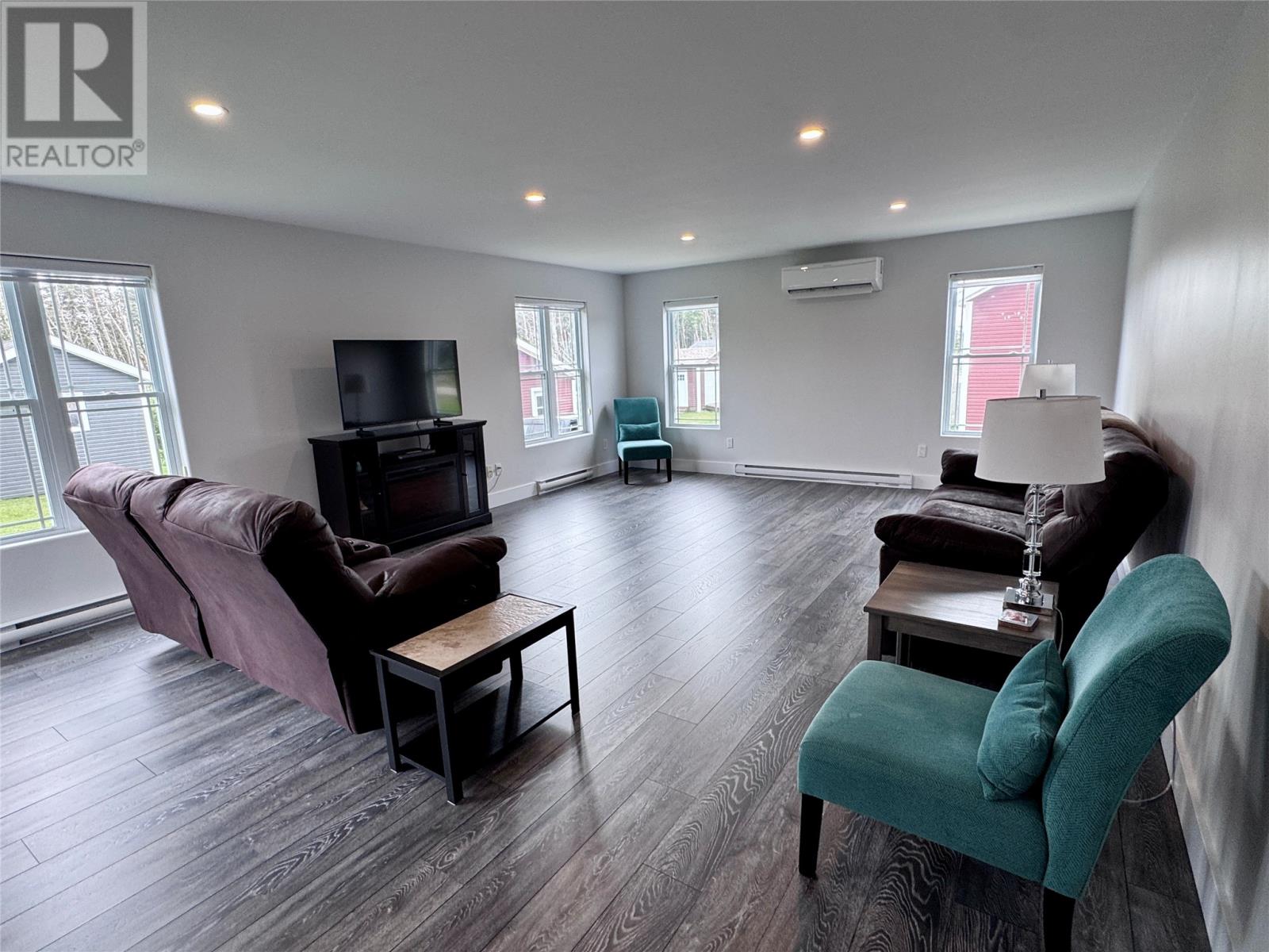 6 Taylors Avenue, Port Saunders — photo 13