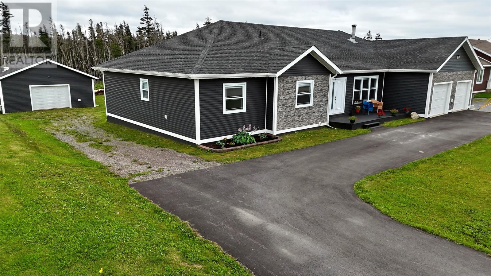 6 Taylors Avenue, Port Saunders — photo 3