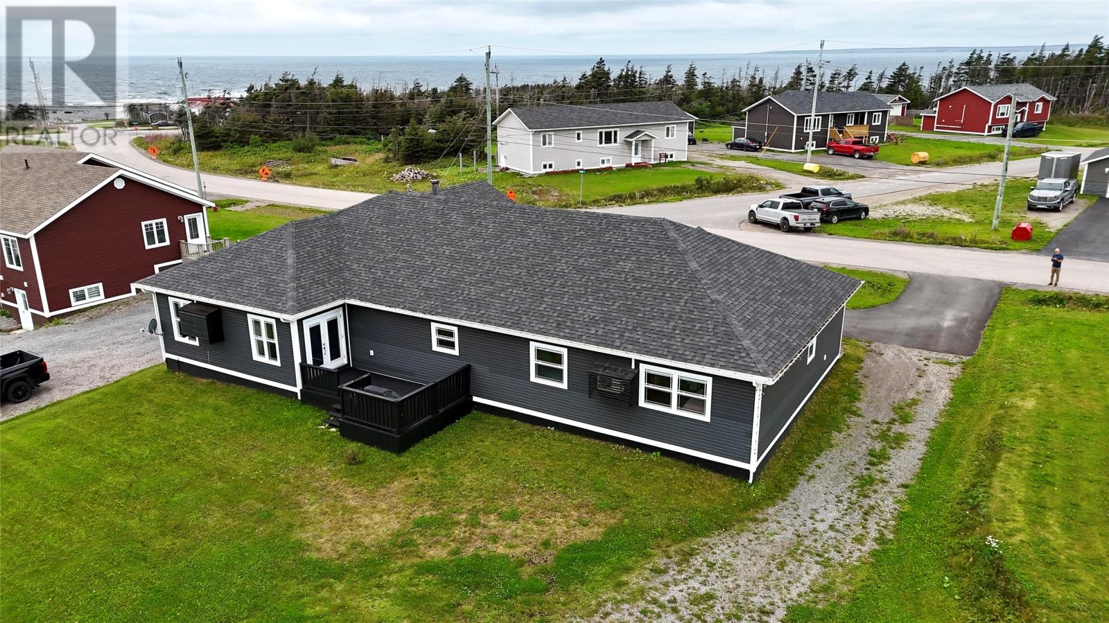 6 Taylors Avenue, Port Saunders — photo 4