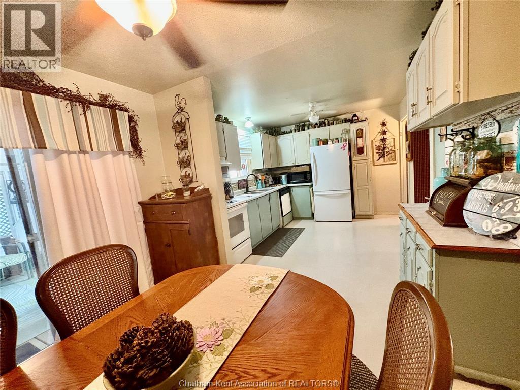 60 Copperfield Crescent, Chatham, Ontario  N7M 5X6 - Photo 4 - 26020681