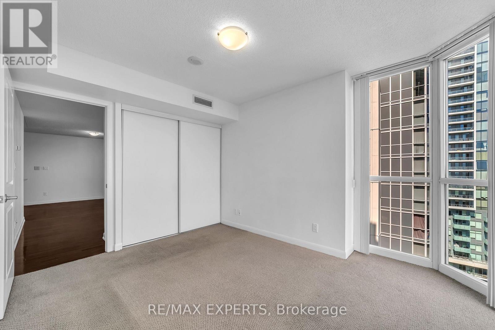 2007 - 5791 Yonge Street, Toronto, Ontario  M2M 0A8 - Photo 17 - C13716852