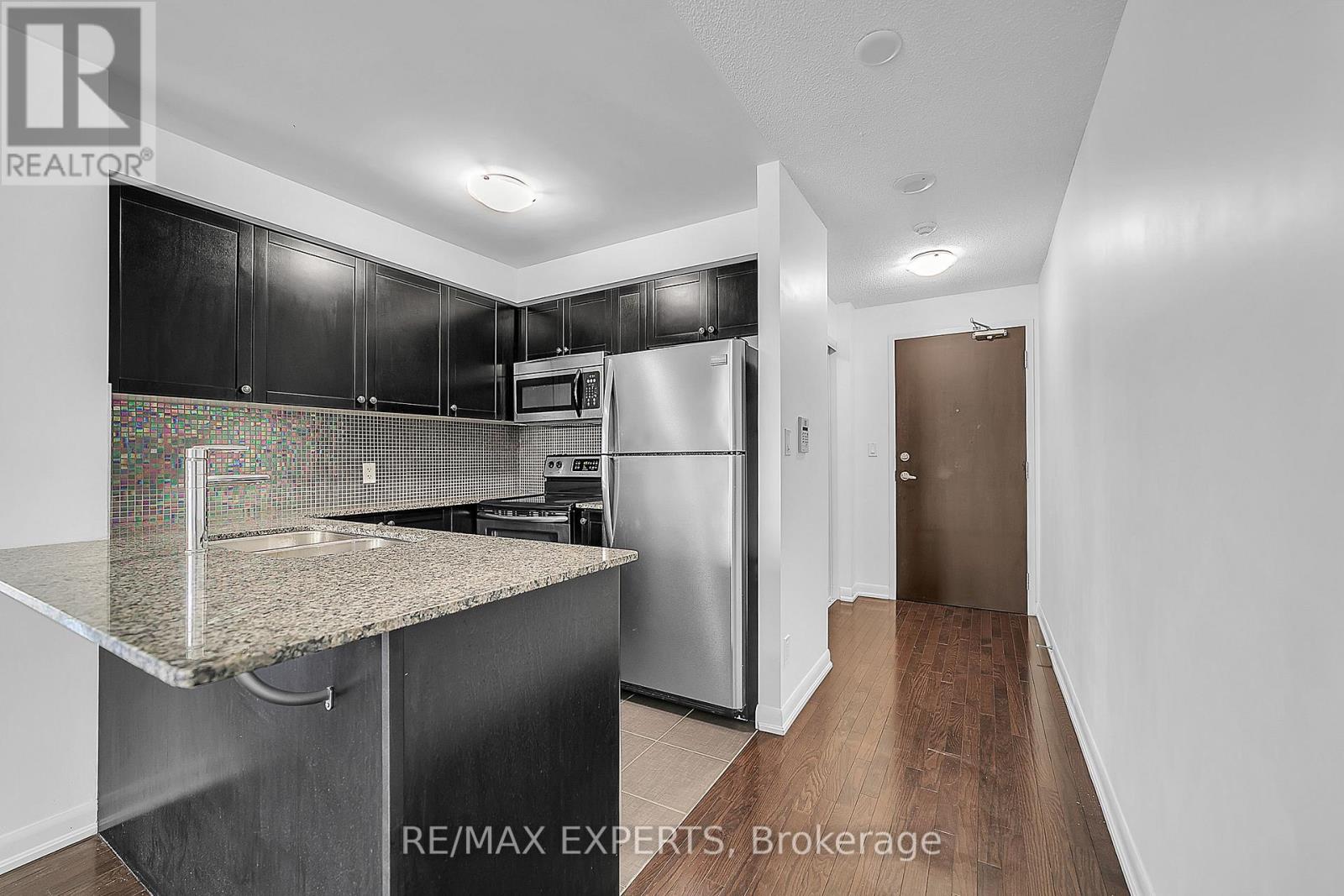 2007 - 5791 Yonge Street, Toronto, Ontario  M2M 0A8 - Photo 7 - C13716852