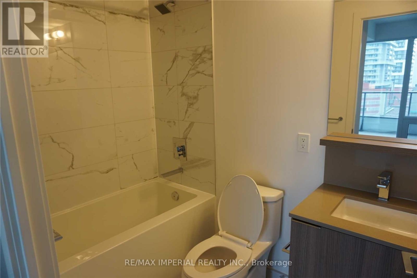 1516 - 85 Wood Street, Toronto, Ontario  M4Y 0E8 - Photo 14 - C13716864
