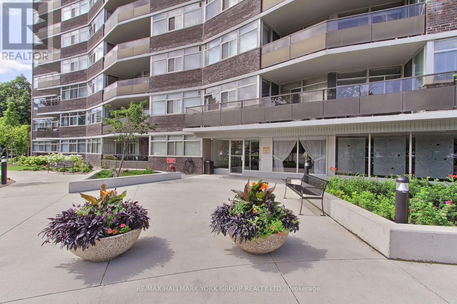 2208 - 3151 Bridletowne Circle — photo 2