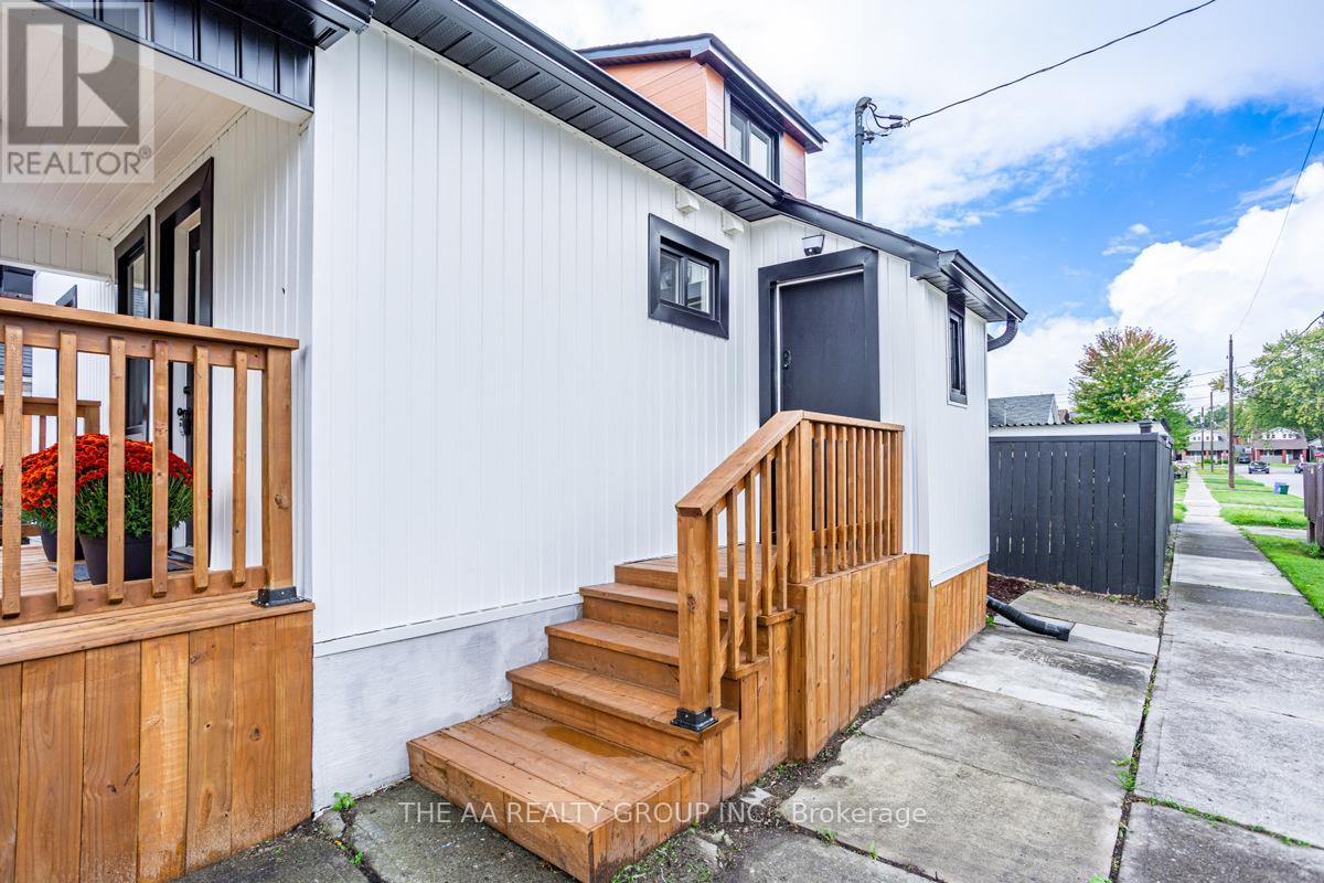 212 Oshawa Boulevard S, Oshawa, Ontario  L1H 5R7 - Photo 3 - E13716894