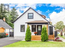 212 OSHAWA BOULEVARD S, Oshawa, Ontario