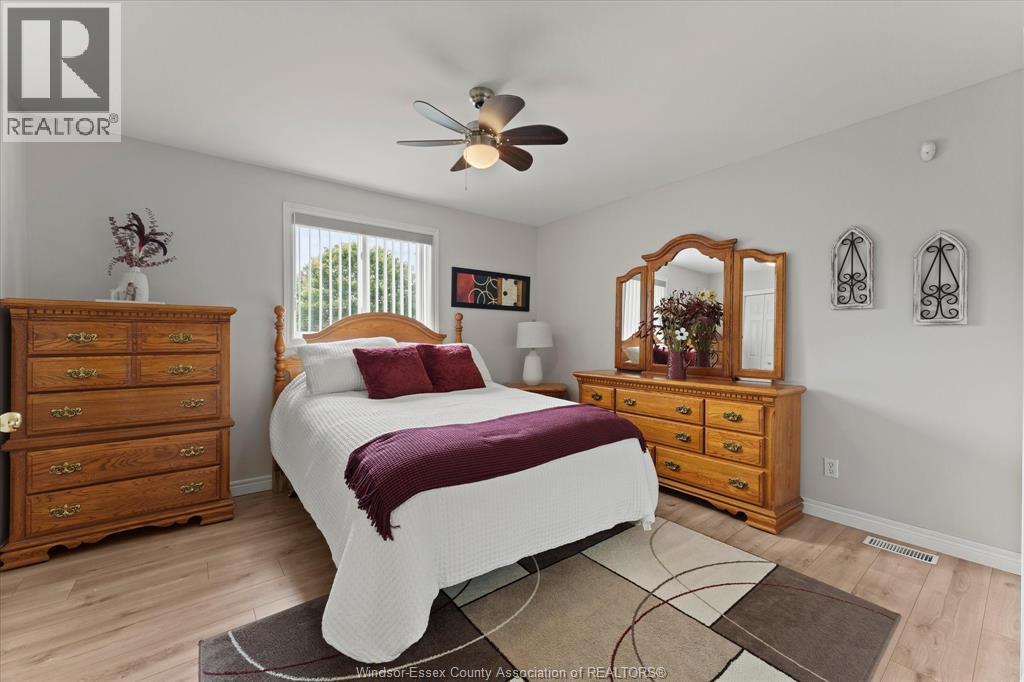 256 Ashwood, Lakeshore, Ontario  N8L 1E7 - Photo 21 - 26020923