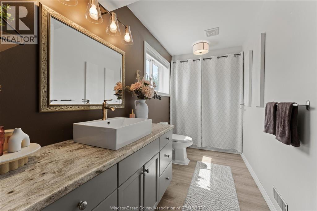 256 Ashwood, Lakeshore, Ontario  N8L 1E7 - Photo 31 - 26020923