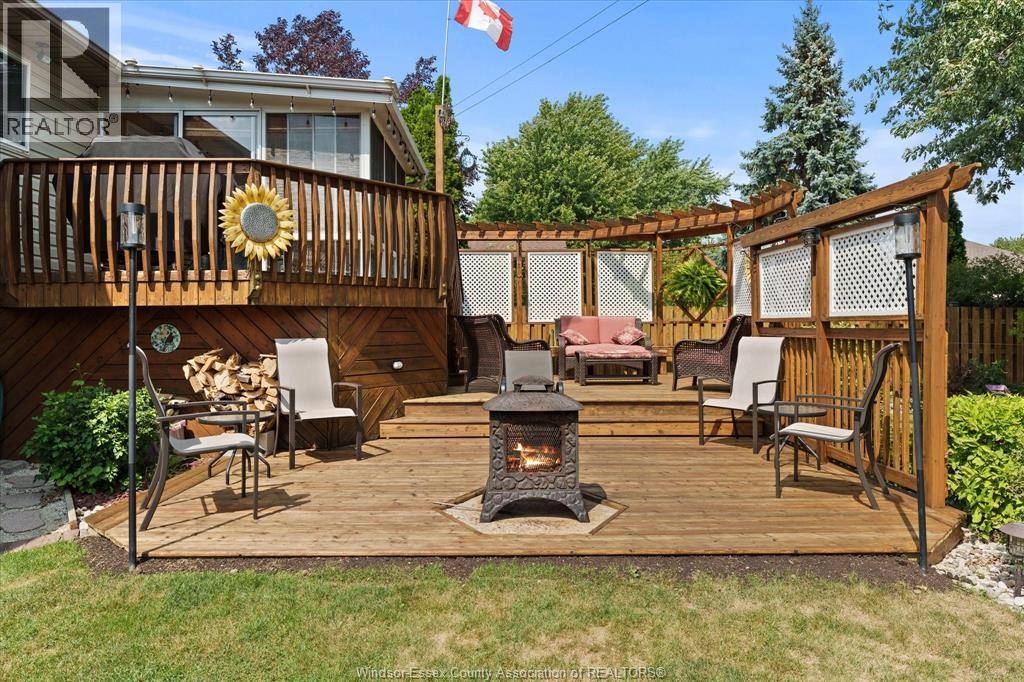 256 Ashwood, Lakeshore, Ontario  N8L 1E7 - Photo 35 - 26020923