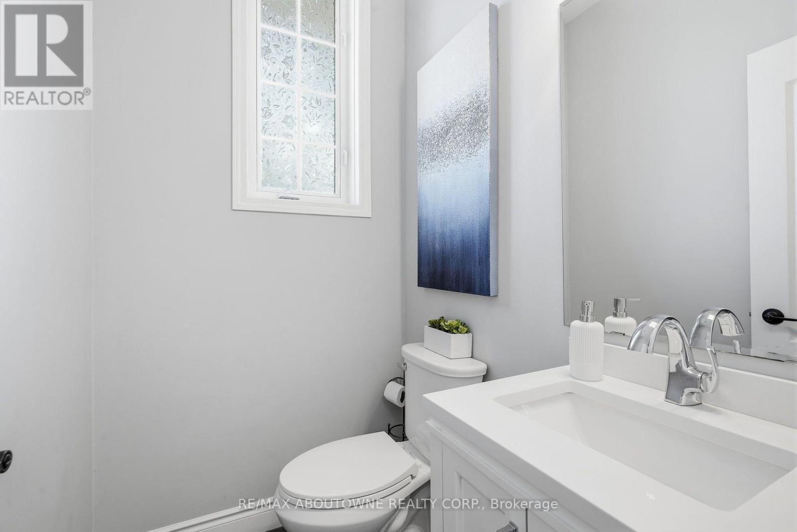 2469 Springforest Drive, Oakville, Ontario L6M 0A2 - Photo 18 - W13716872