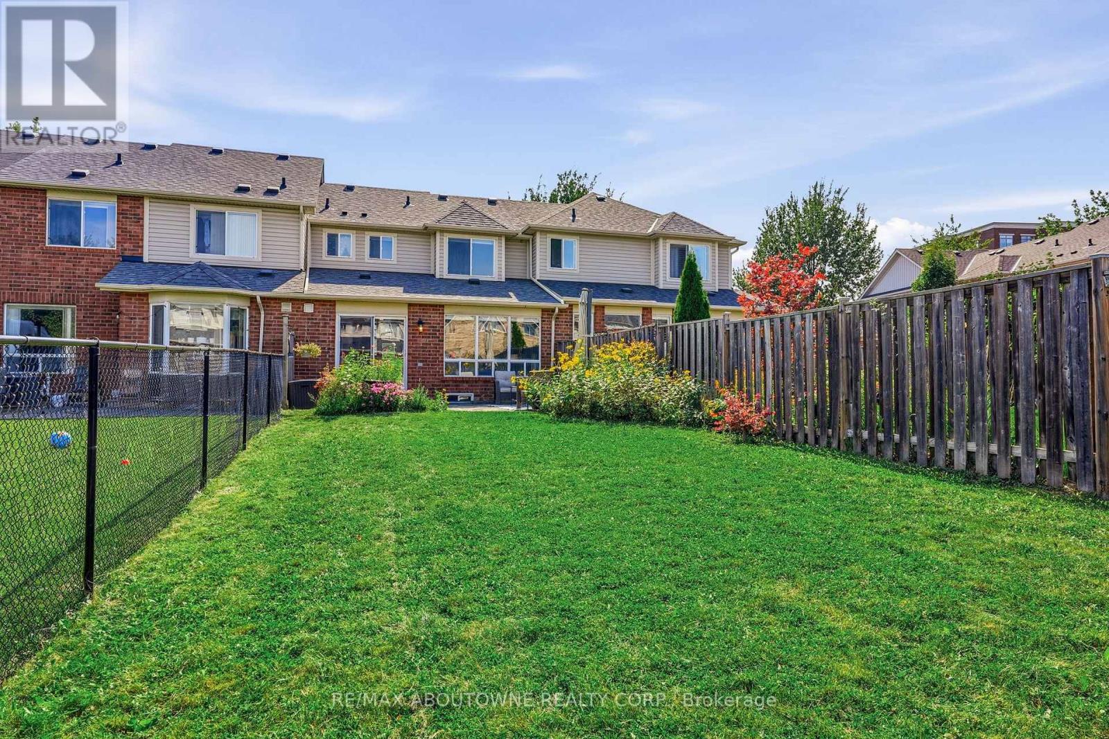 2469 Springforest Drive, Oakville, Ontario L6M 0A2 - Photo 41 - W13716872