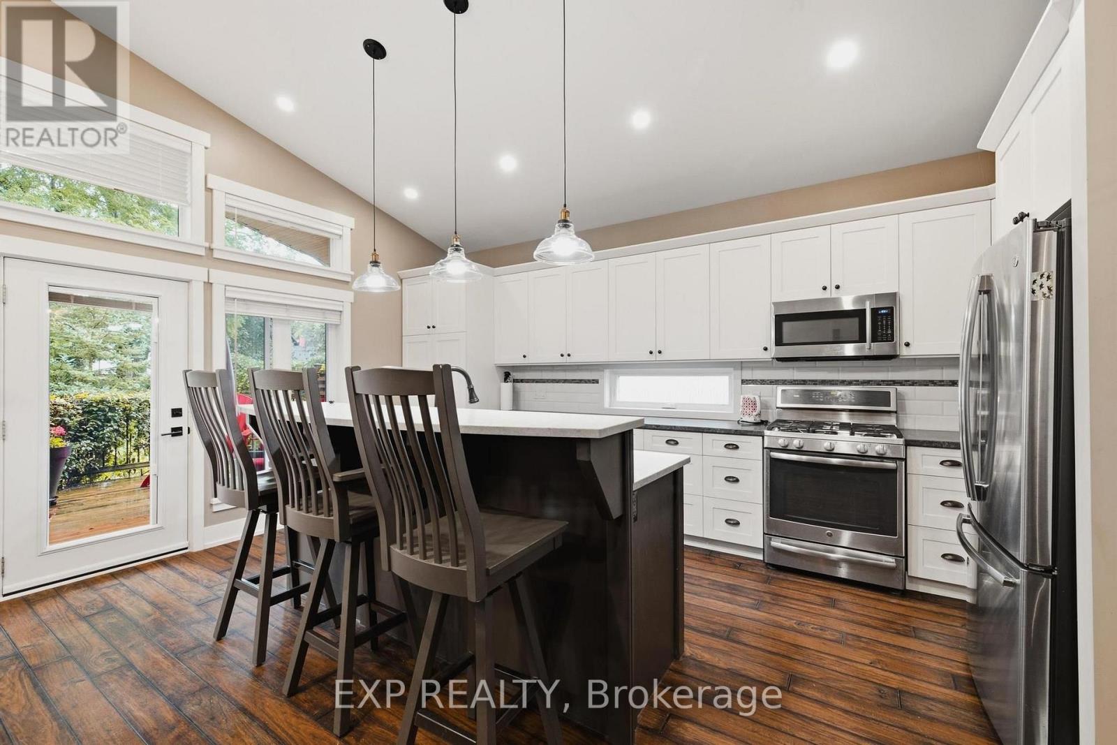 153 James Street, Huron East, Ontario  N0K 1W0 - Photo 9 - X13716842