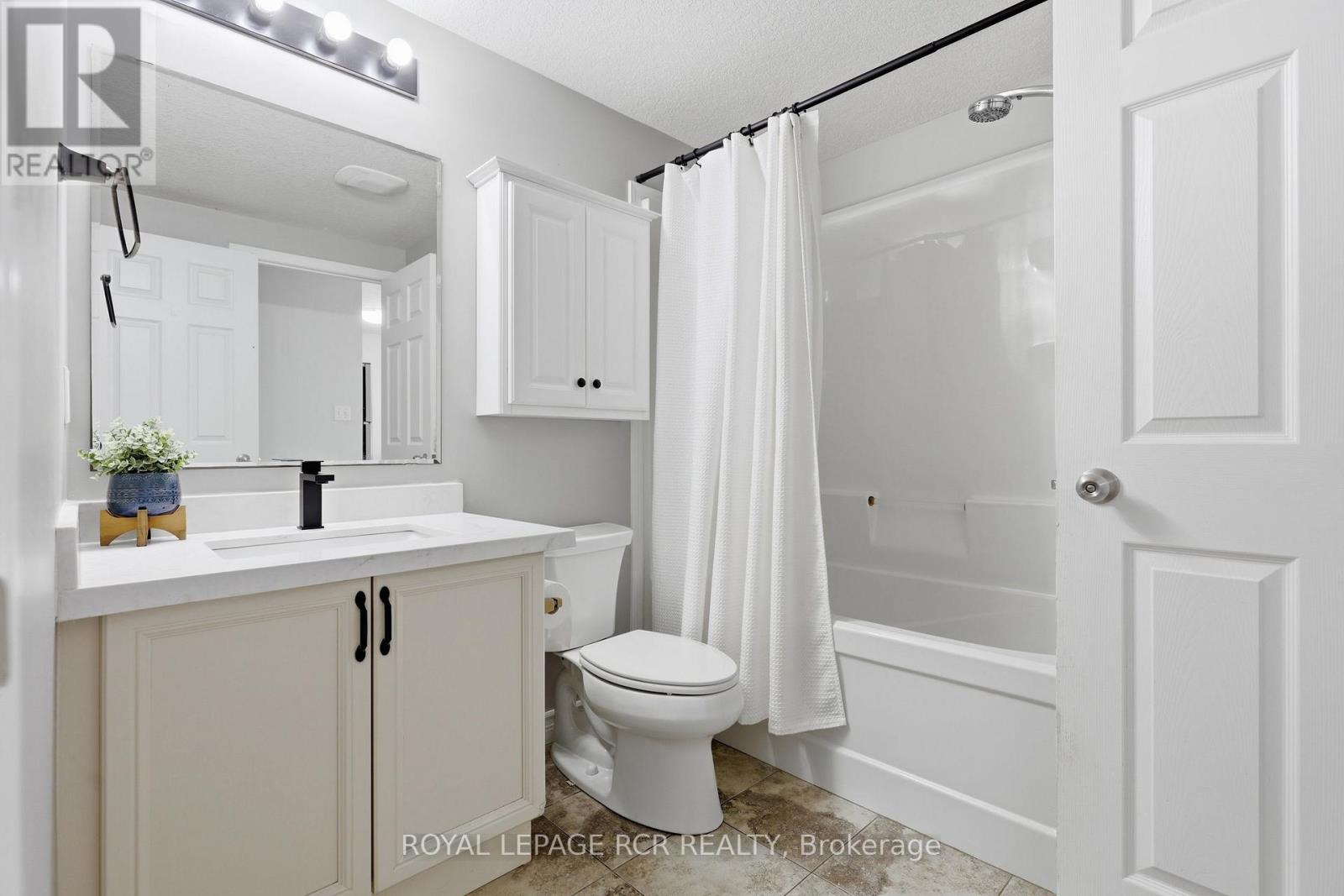 25 - 35 Mountford Drive, Guelph, Ontario  N1E 0G6 - Photo 10 - X13716896