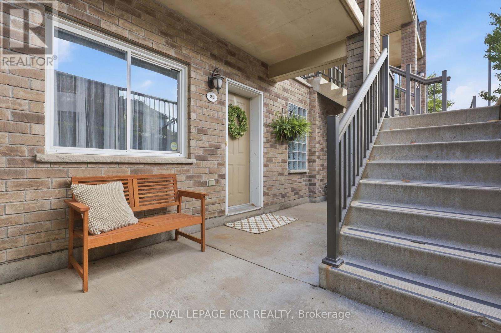 25 - 35 Mountford Drive — photo 2