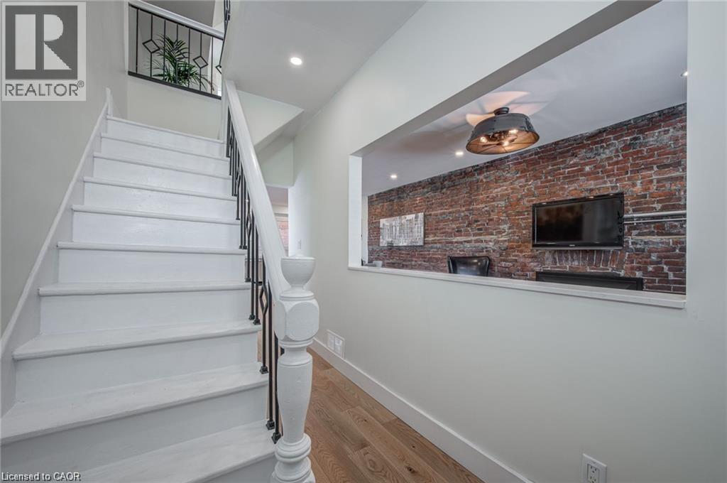 520 Hughson Street N, Hamilton, Ontario  L8L 4N7 - Photo 6 - 40855577