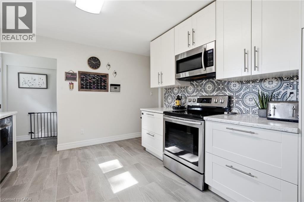 670 Thompson Road, Flamborough, Ontario  L0R 2B0 - Photo 16 - 40858593